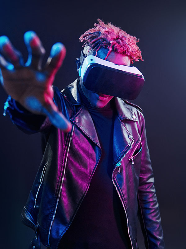 virtual-reality-experience-futuristic-neon-lighti-2021-09-01-23-17-27-utc.jpg